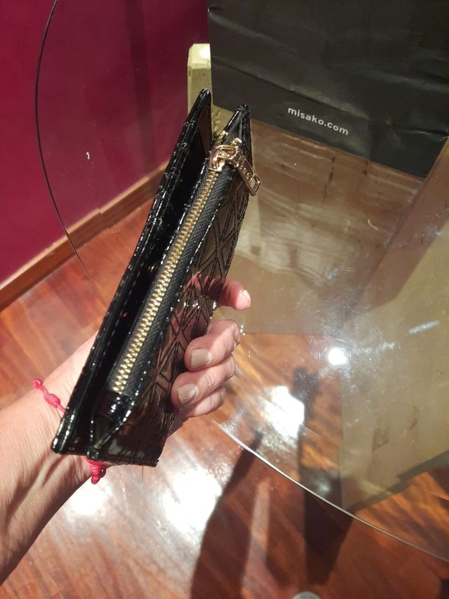 Monedero negro cartera