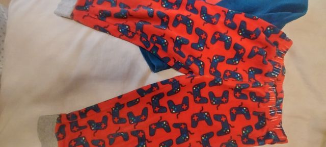 Pijama gordito talla 2-3 años