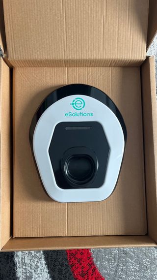 Wall box stazione di ricarica veicoli elettrici