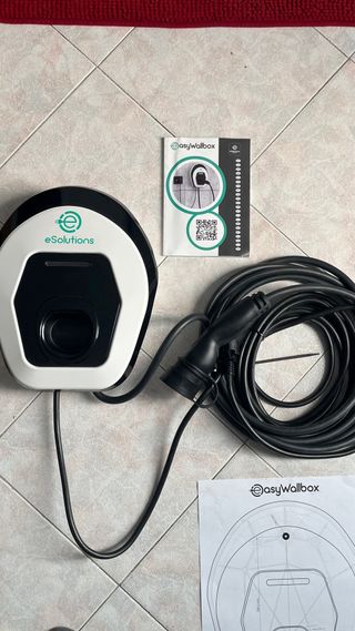 Wall box stazione di ricarica veicoli elettrici