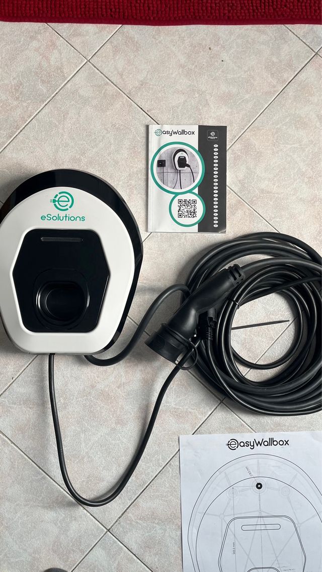 Wall box stazione di ricarica veicoli elettrici