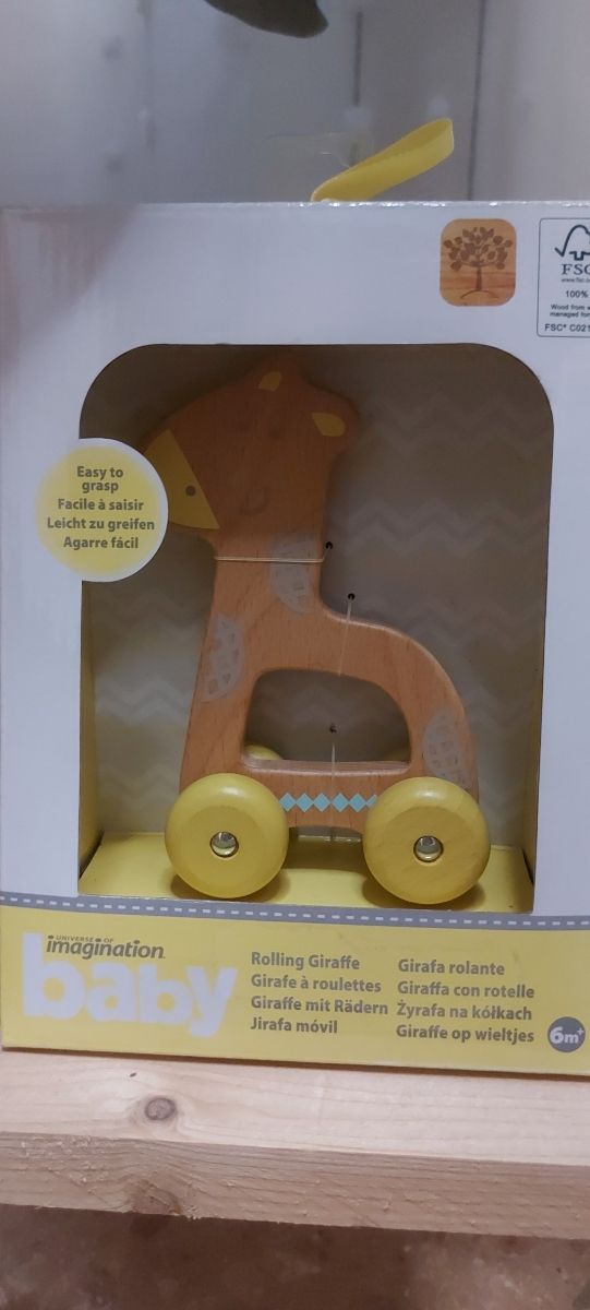 Juguete de madera para bebé nuevo