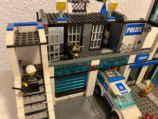 LEGO CITY - COMISARIA DE POLICIA - 7498
