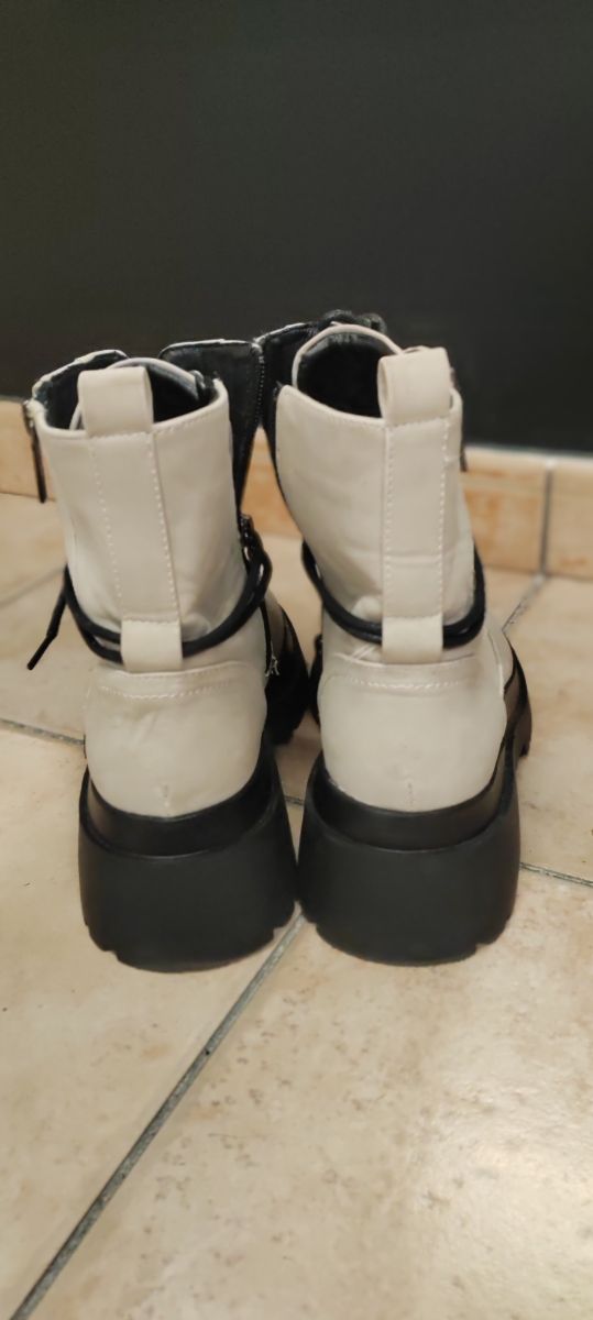 Botas militares plataforma refresh beige