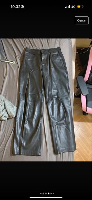 Pantalon recto cuero zara