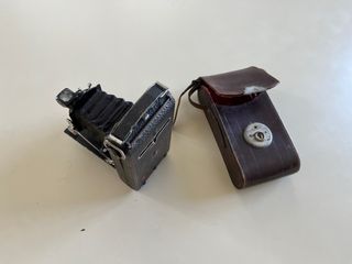 Cámara de fotos Kodak de fuelle