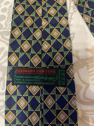 Corbata- Giorgio Contini