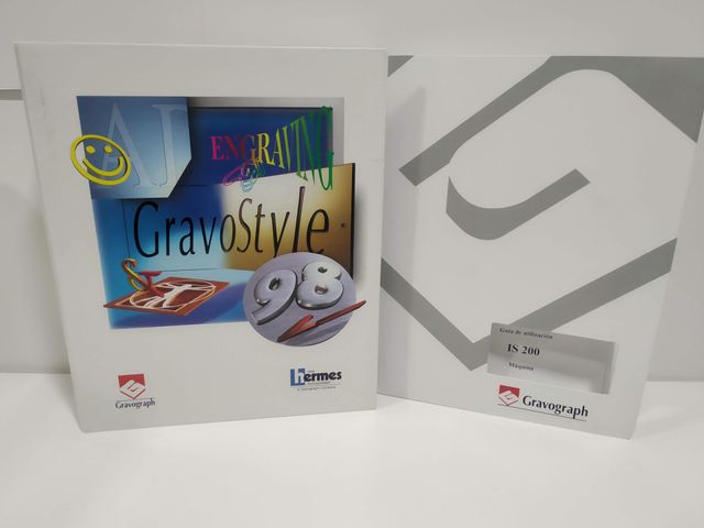 Grabadora GRAVOTECH IS200 más complementos