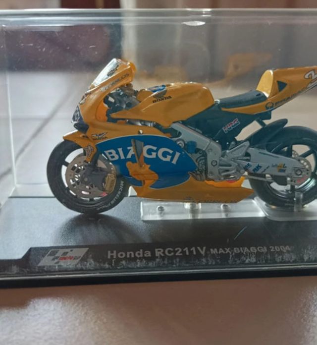 Modellino Honda RC211V