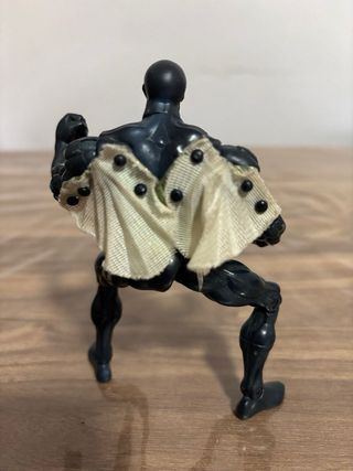 Figura Rayo Negro de Marvel