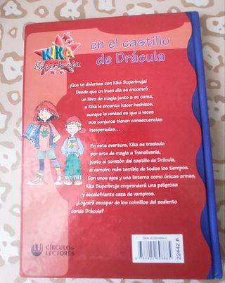 KIKA SUPERBRUJA EN EL CASTILLO DE DRÁCULA