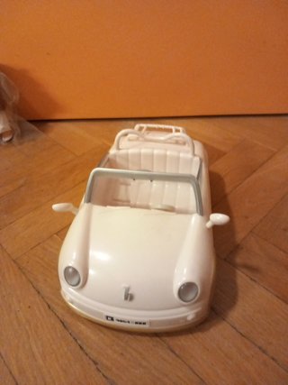 Barriguitas: Novia con su coche