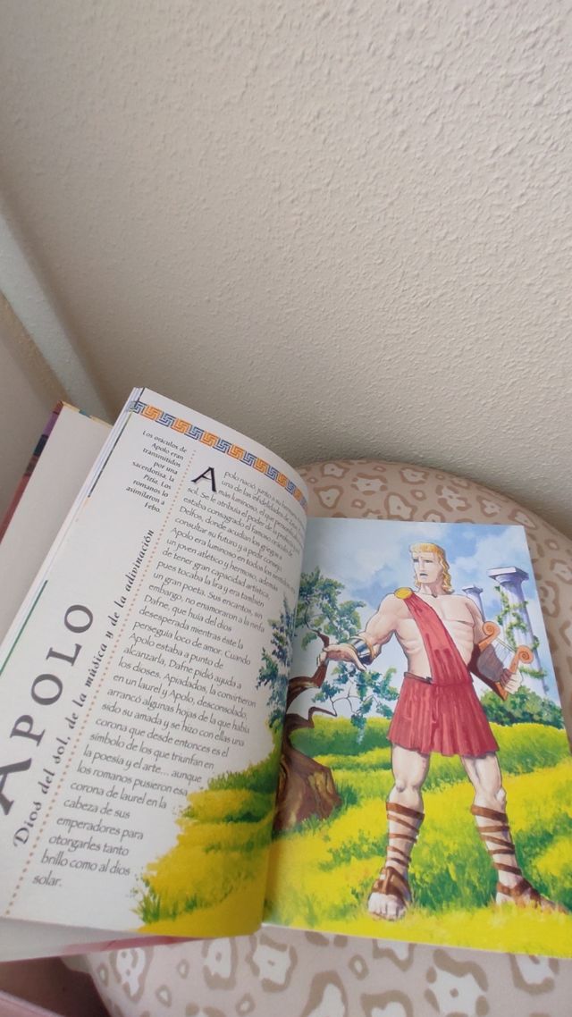 Mitología: Dioses, Héroes y Leyendas (grandes obras juveniles) (Spanish Edition)