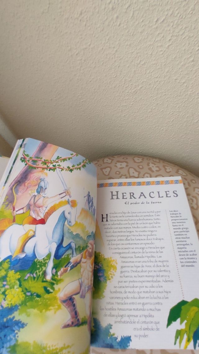 Mitología: Dioses, Héroes y Leyendas (grandes obras juveniles) (Spanish Edition)