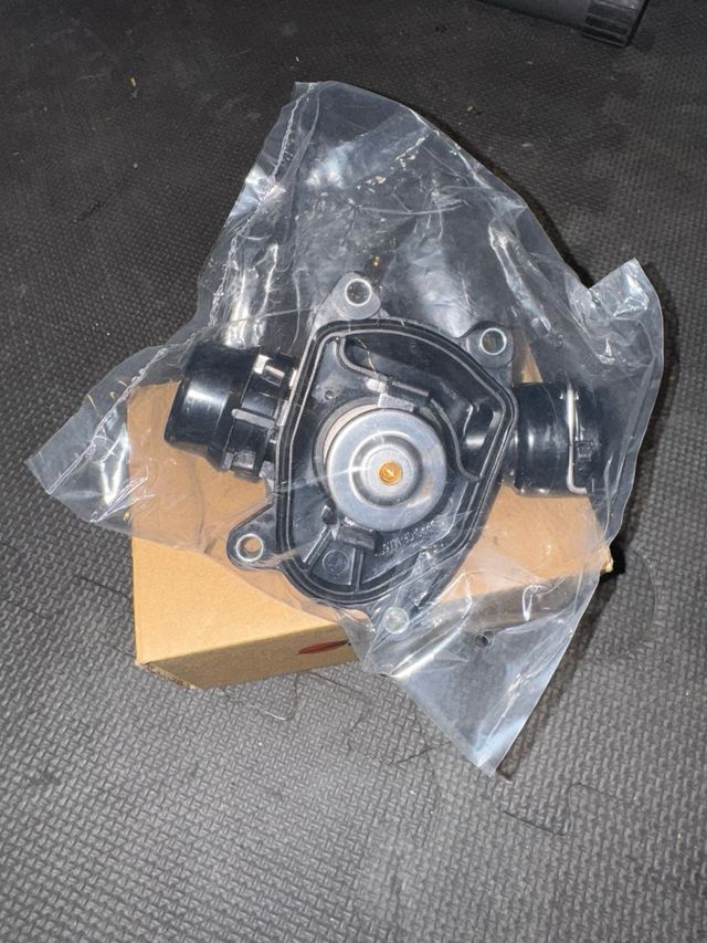 Termostato bmw 30d M57