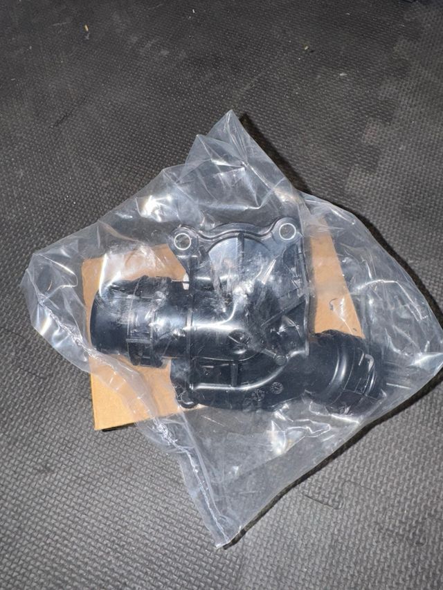 Termostato bmw 30d M57