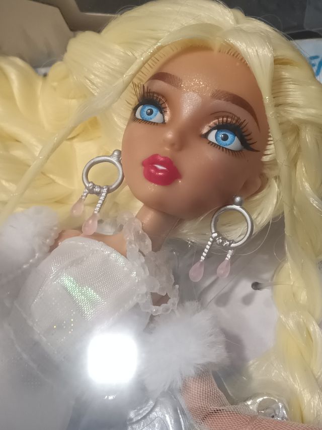 Muñeca sirena Gwen - Mermaze Mermaidz