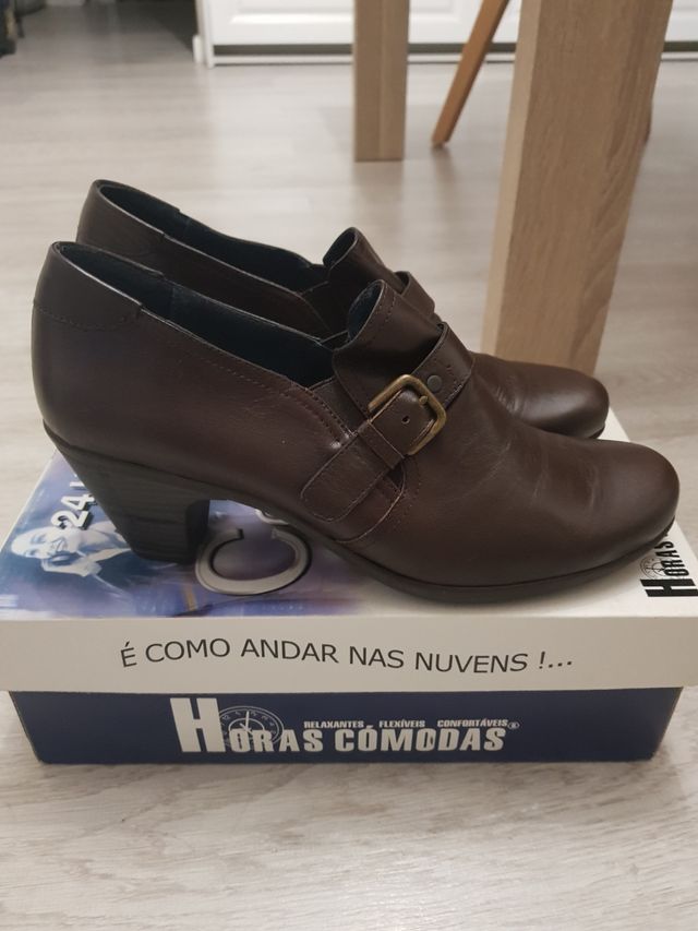 Se venden zapatos de piel 24 horas