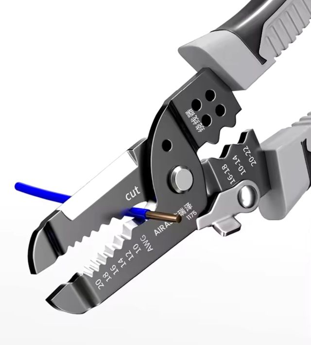 Alicate electricista