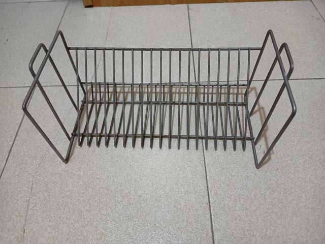 TORRE PARA COLOCAR CDs