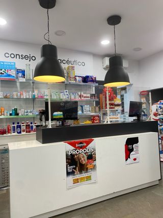 Mostrador de comercio, farmacia, clinica