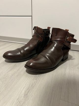 Botines de piel