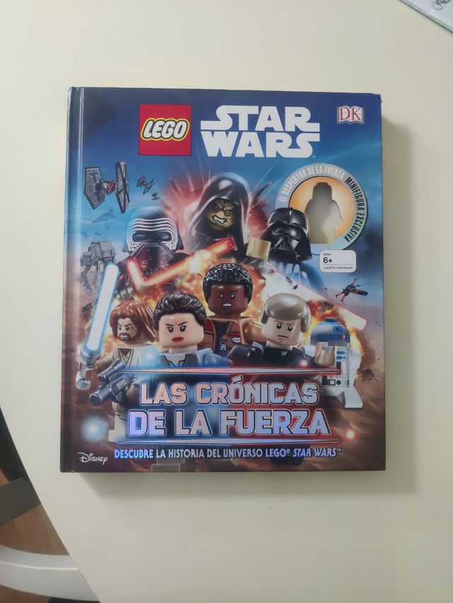 LEGO® Star Wars. Las crónicas de la Fuerza: (incluye minifigura exclusiva de El despertar de la fuerza)