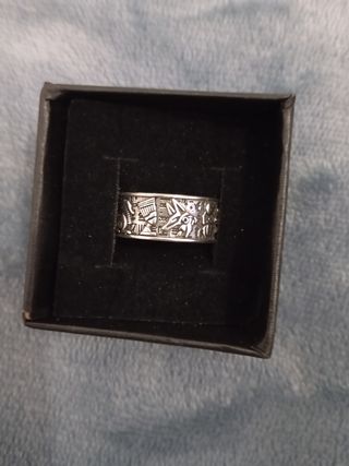 Anillo de plata