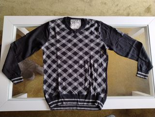 Jersey hombre negro y rombos blancos