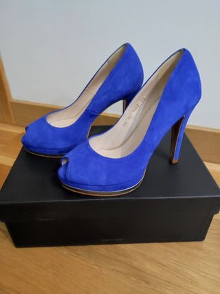 Zapatos de ceremonia.