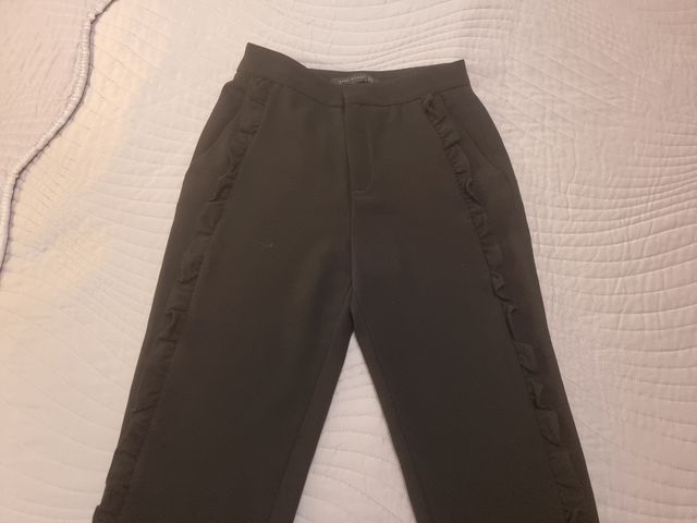 Pantalón negro - Zara