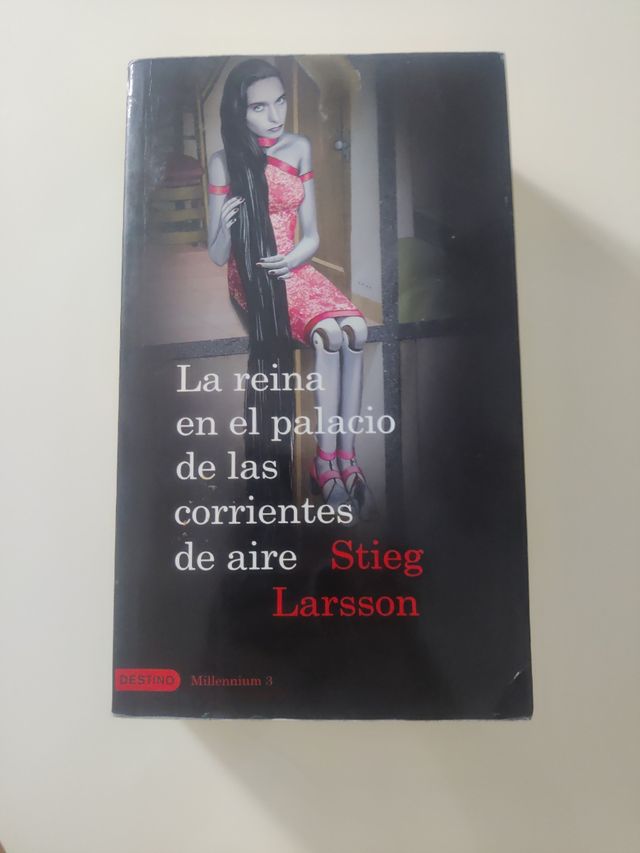La reina en el palacio de las corrientes de aire [Import] (Spanish Translation)