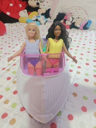 Lancha Barbie