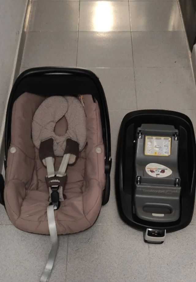 Base isofix FamiliFix y Maxicosi bebe confort