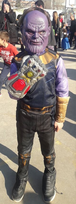 Disfraz thanos