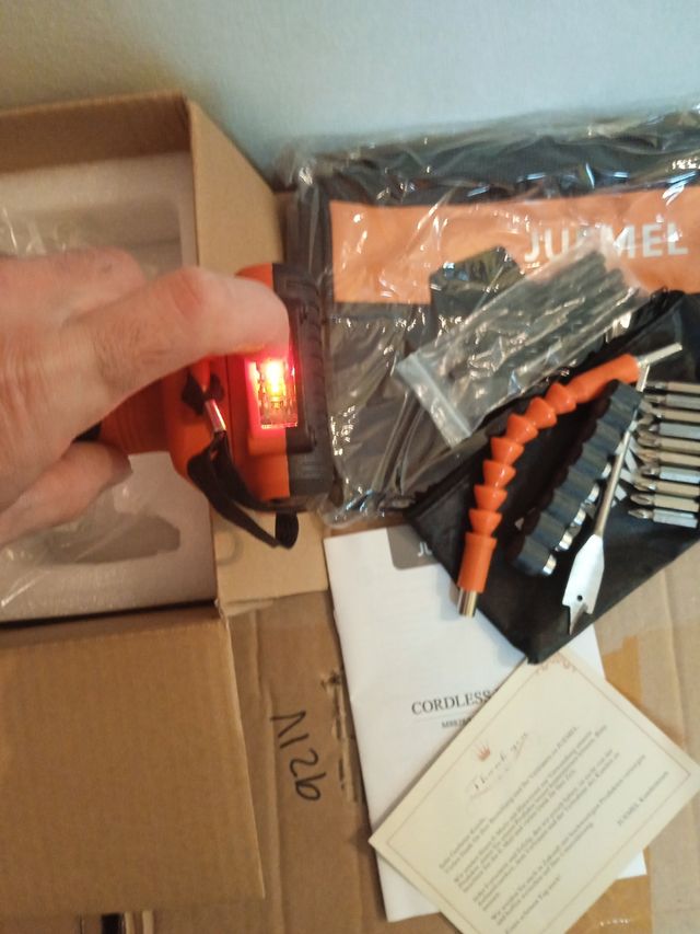 Taladro y atornillador