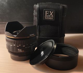 Objetivo Sigma 15mm F2.8 D EX para Nikon