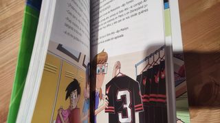 Los Futbolísimos 9: El misterio de la lluvia de meteoritos (Spanish Edition)