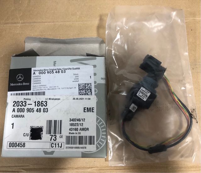 Camara Mercedes marcha atras