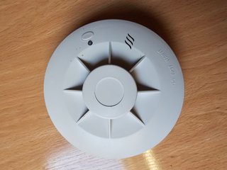 Alarma. Risco. Detector Incendio