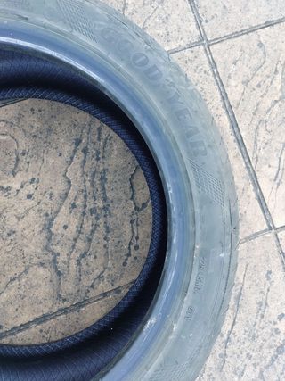 Rueda Good Year 225/45 R17