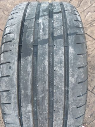 Rueda Good Year 225/45 R17