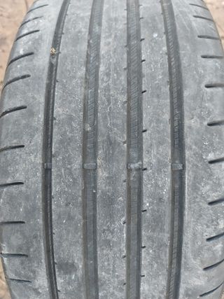 Rueda Good Year 225/45 R17