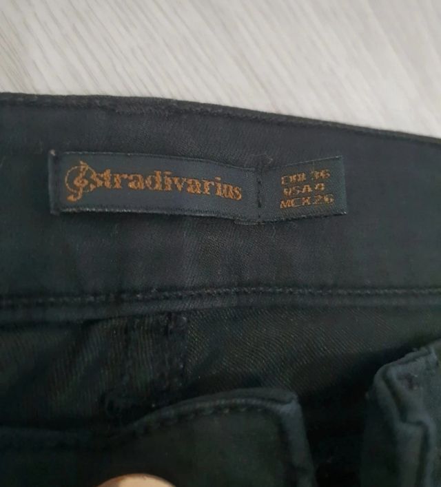 Calças pretas Stradivarius