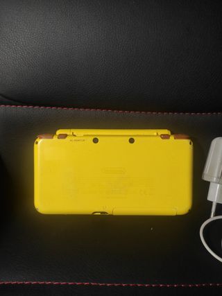 New Nintendo 2ds xl edición especial Pikachu 