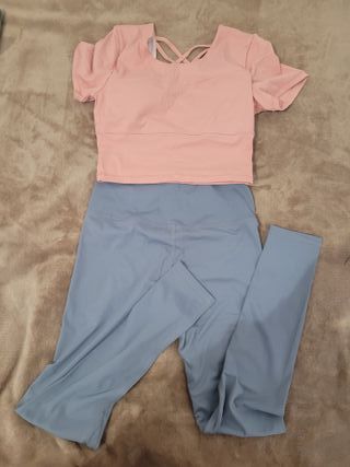 Conjunto Top- Leggings deportivos, A ESTRENAR