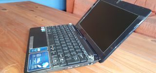 PC Asus Eee. Ordenador pequeño