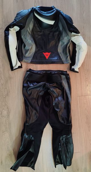 Mono Moto Dainese Piel dos piezas