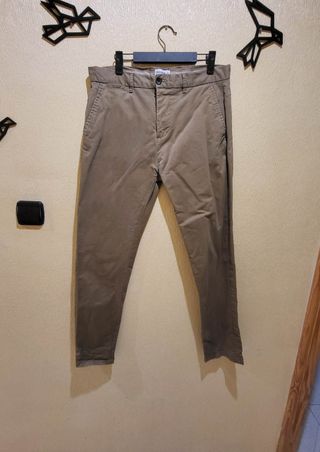 Pantalón marrón Pull&Bear
