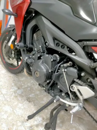 Yamaha tracer 900 cambio/vendo